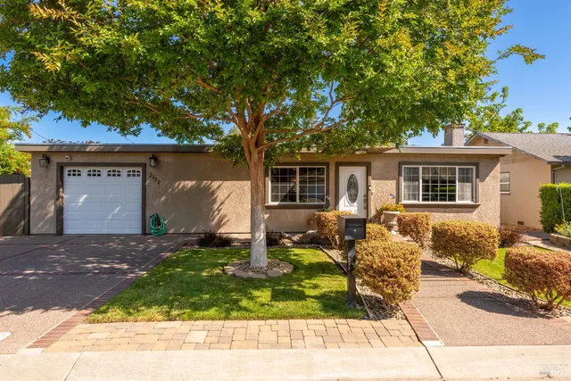 $769,000 | 2172 Kathleen Drive, Napa, CA 94558