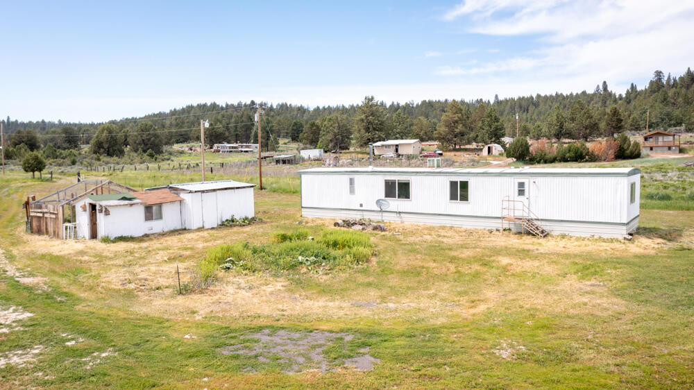 26826 Modoc Street Chiloquin, OR 97624 - Photo 39 of 56 0100