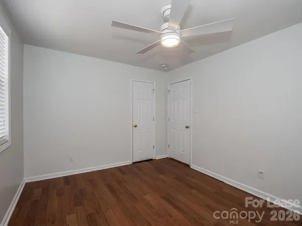 $1,600 | 5111 Valley Stream Road, Charlotte, NC 28209