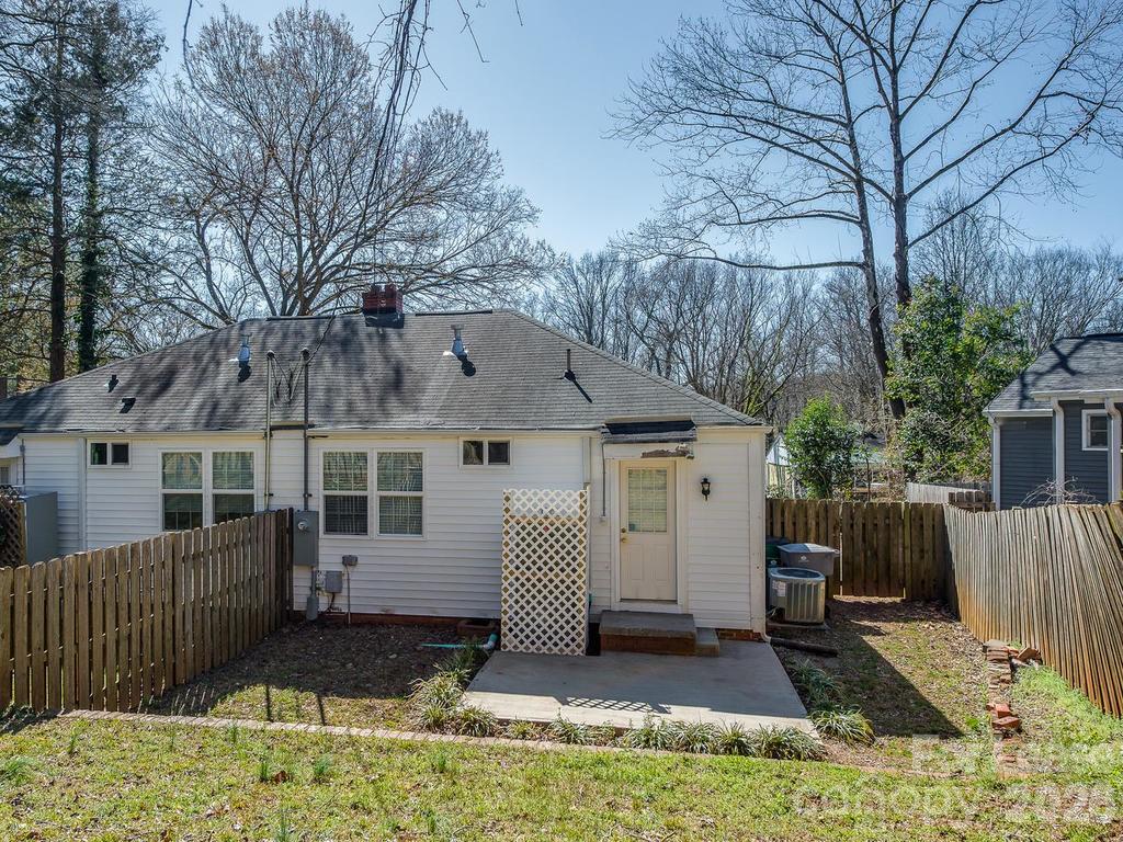 5111 Valley Stream Road Charlotte, NC 28209 - Photo 18 of 18