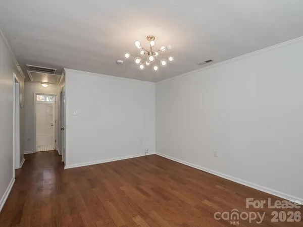 $1,600 | 5111 Valley Stream Road, Charlotte, NC 28209