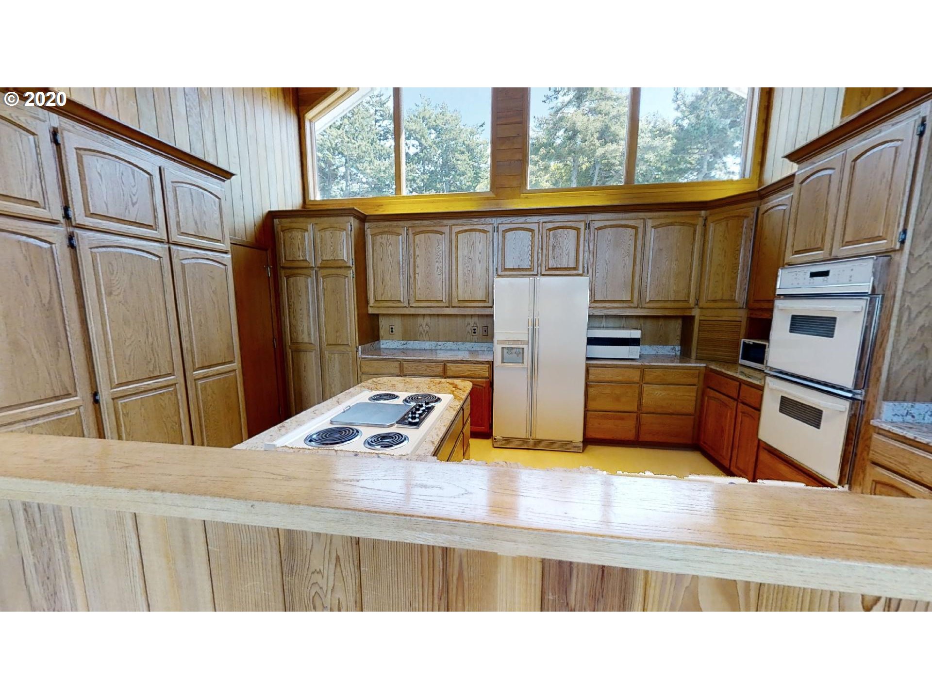 94390 Tom Cat Hill Road Gold Beach, OR 97444 - Photo 10 of 22 Gallery Image 10