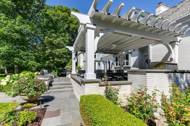 $3,295,000 | 1371 Lakewood Drive, Lake Forest, IL 60045