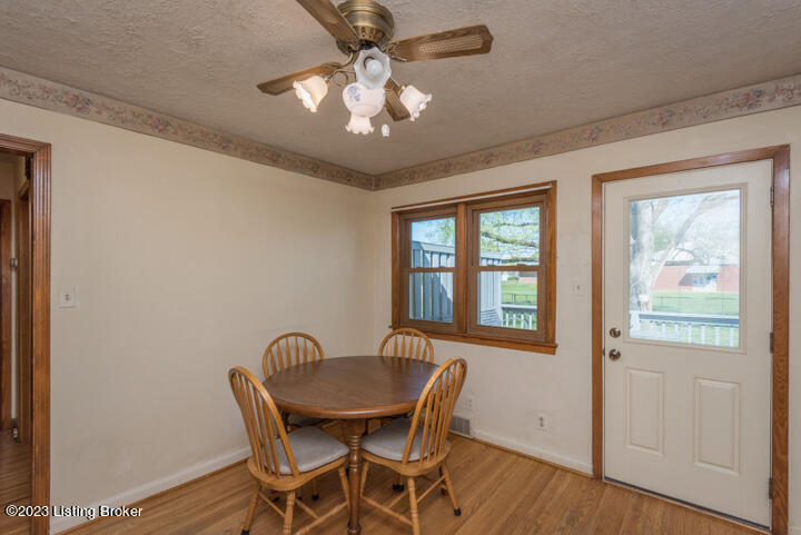 5 Pembroke Road Louisville, KY 40220 - Photo 15 of 38 015