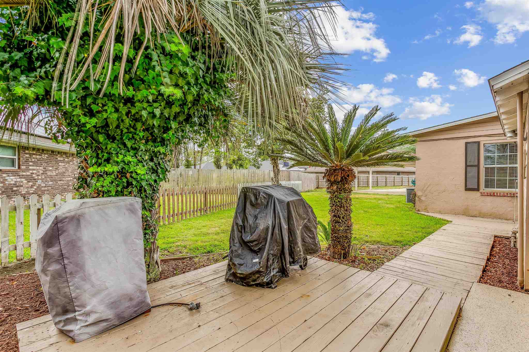 5926 Saufley Pines Road Pensacola, FL 32526 - Photo 30 of 35 a view of outdoor space and yard