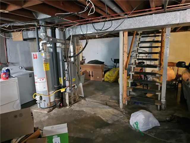 $210,000 | 524 East Walnut Street, Independence, MO 64050