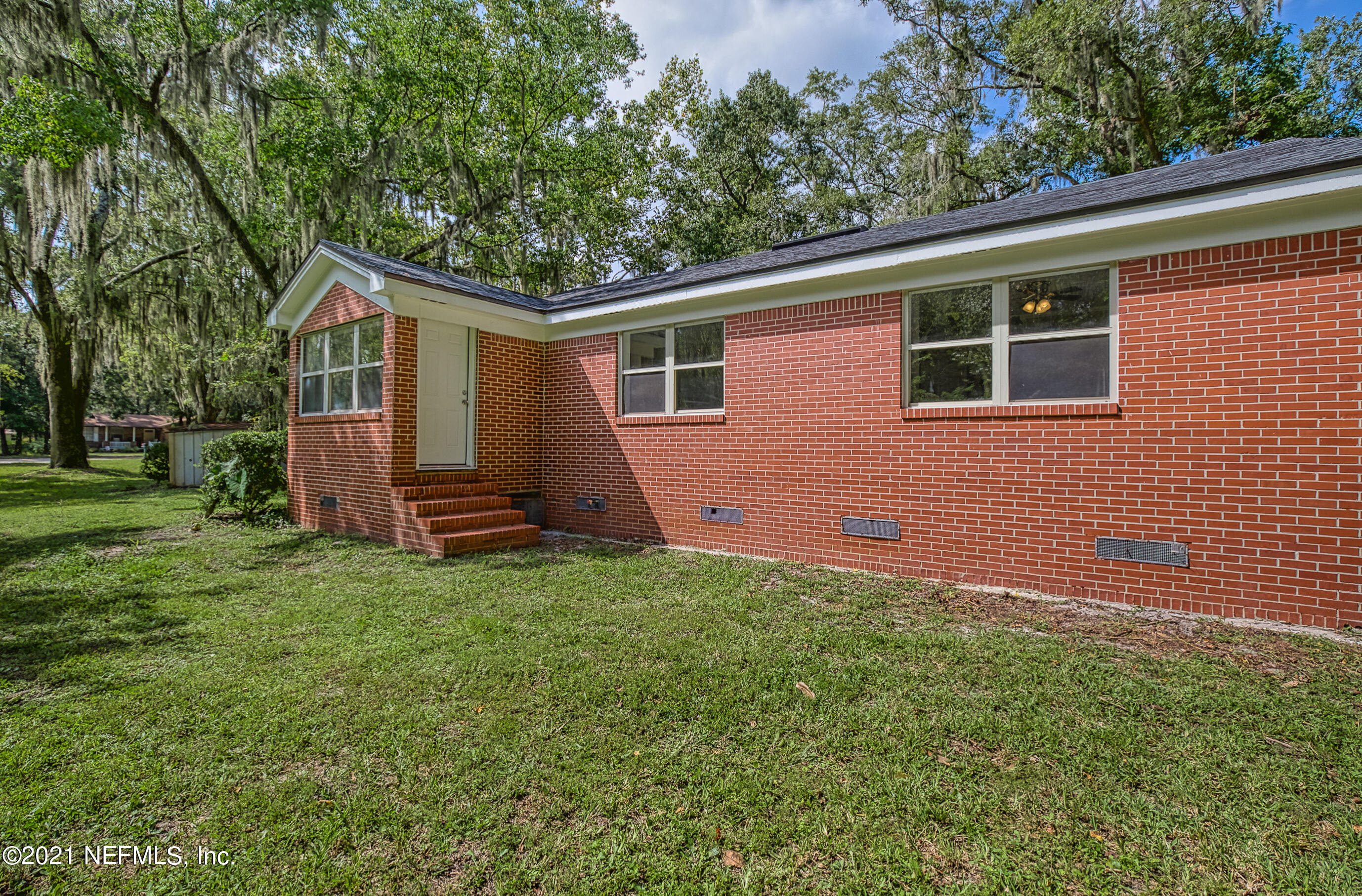 12581 Pulaski Road Jacksonville, FL 32218 - Photo 7 of 41 904RealEstatePhotography.com-46