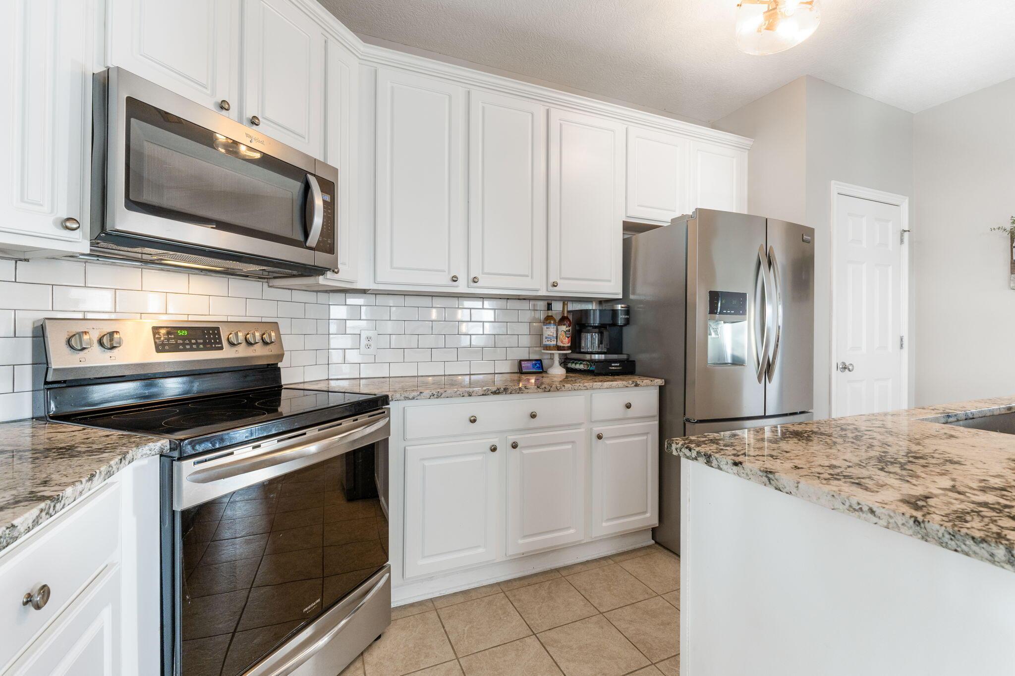 6071 Hayden Farms Road Dublin, OH 43016 - Photo 13 of 52 6071 Hayden Farms Rd (Interior)-15