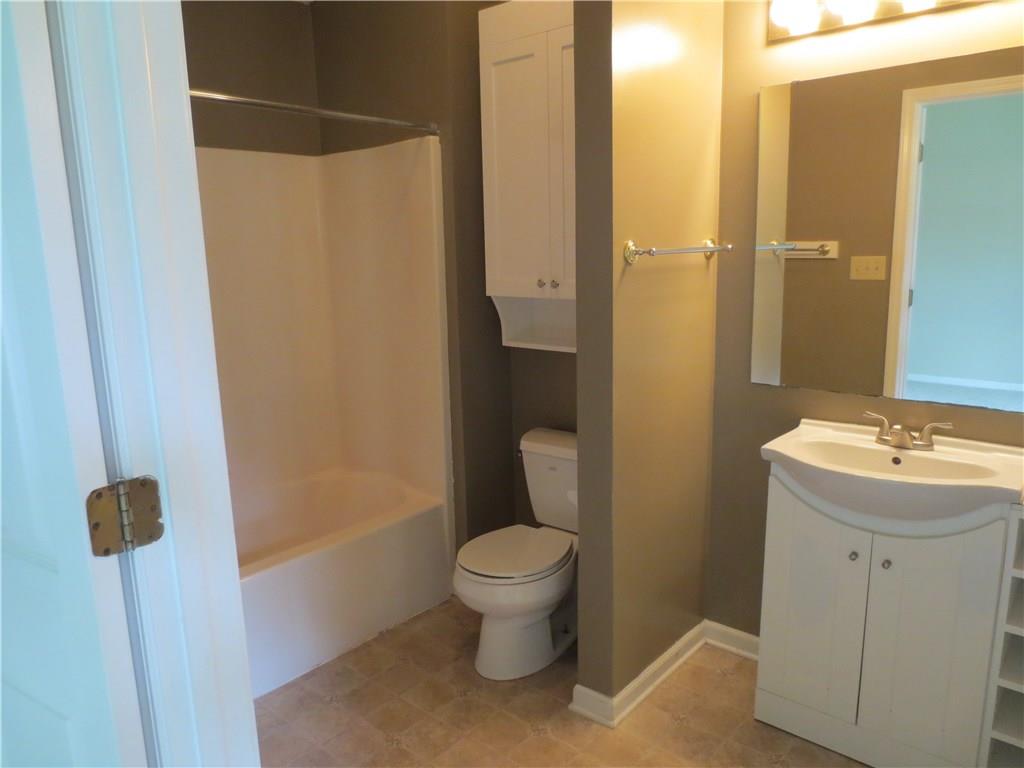 759 Sable Ridge Drive Greenwood, IN 46142 - Photo 11 of 17 Gallery Image 11