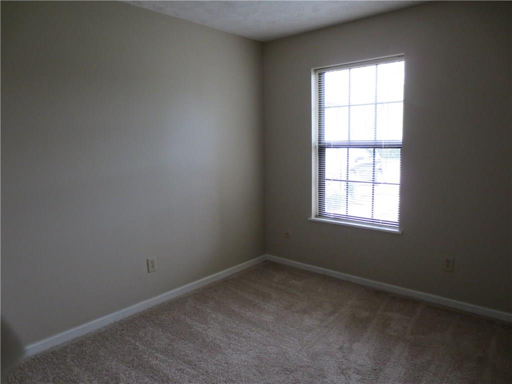 759 Sable Ridge Drive Greenwood, IN 46142 - Photo 12 of 17 Gallery Image 12