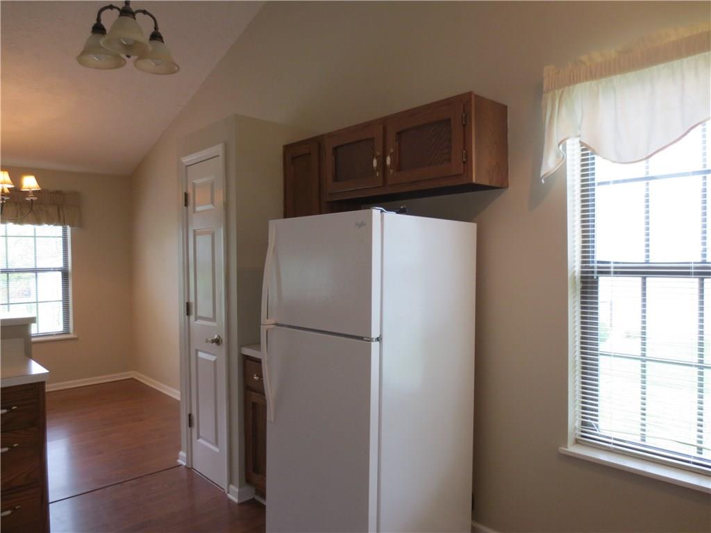 759 Sable Ridge Drive Greenwood, IN 46142 - Photo 6 of 17 Gallery Image 6