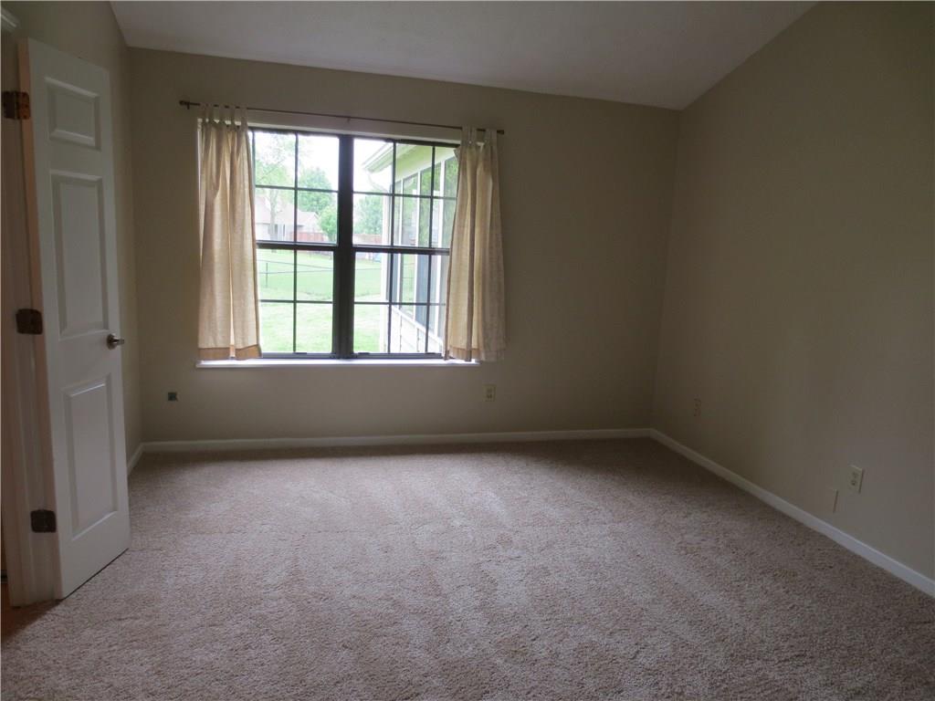 759 Sable Ridge Drive Greenwood, IN 46142 - Photo 9 of 17 Gallery Image 9