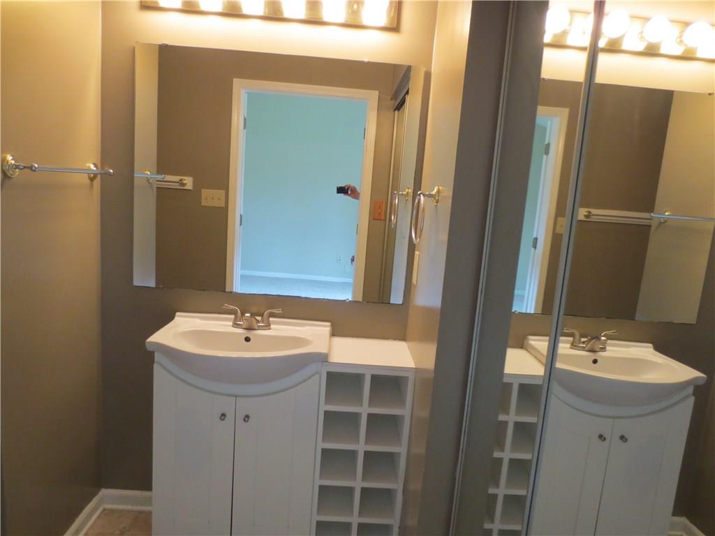 759 Sable Ridge Drive Greenwood, IN 46142 - Photo 10 of 17 Gallery Image 10