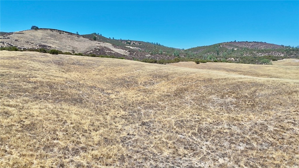 70260 Jolon Road Bradley, CA 93426 - Photo 11 of 22