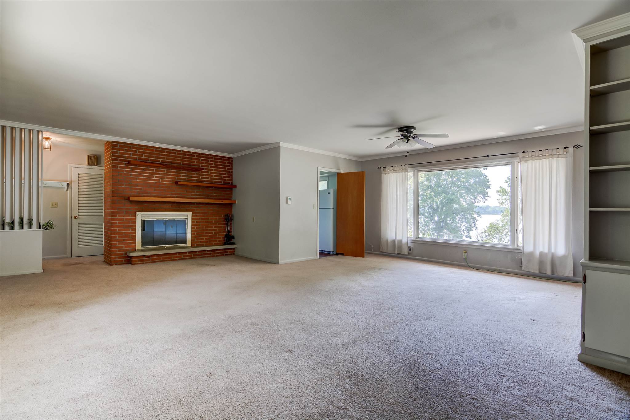 188 Maple Grove Lane Springfield, IL 62712 - Photo 14 of 46