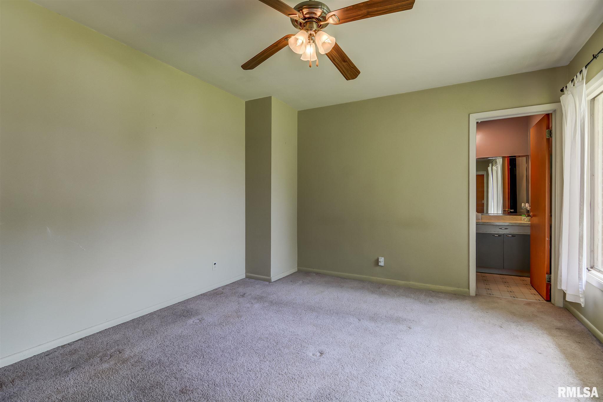 188 Maple Grove Lane Springfield, IL 62712 - Photo 29 of 46
