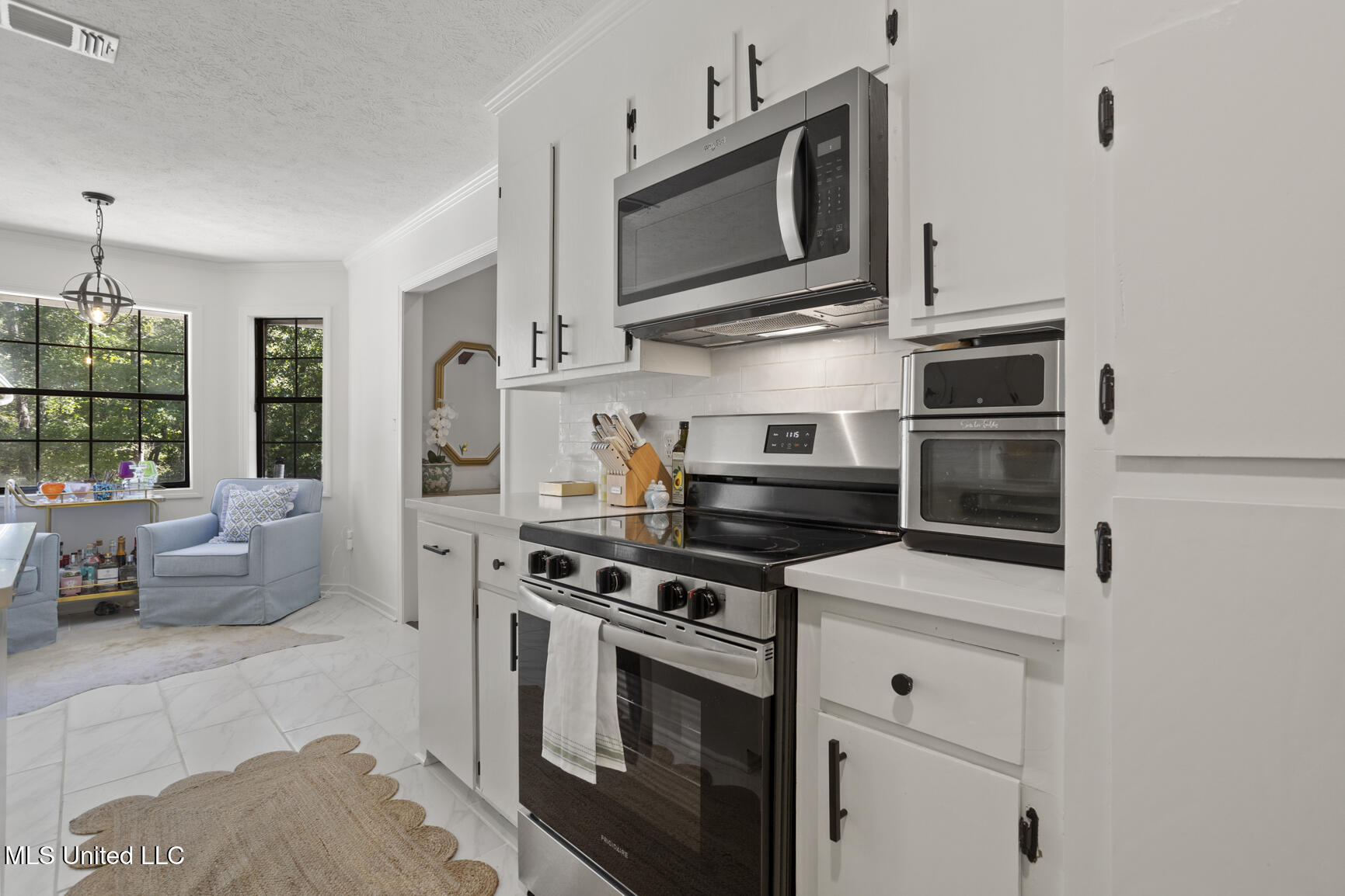 6076 Grants Ferry Road Brandon, MS 39047 - Photo 11 of 33 6076 Grants Ferry int-8