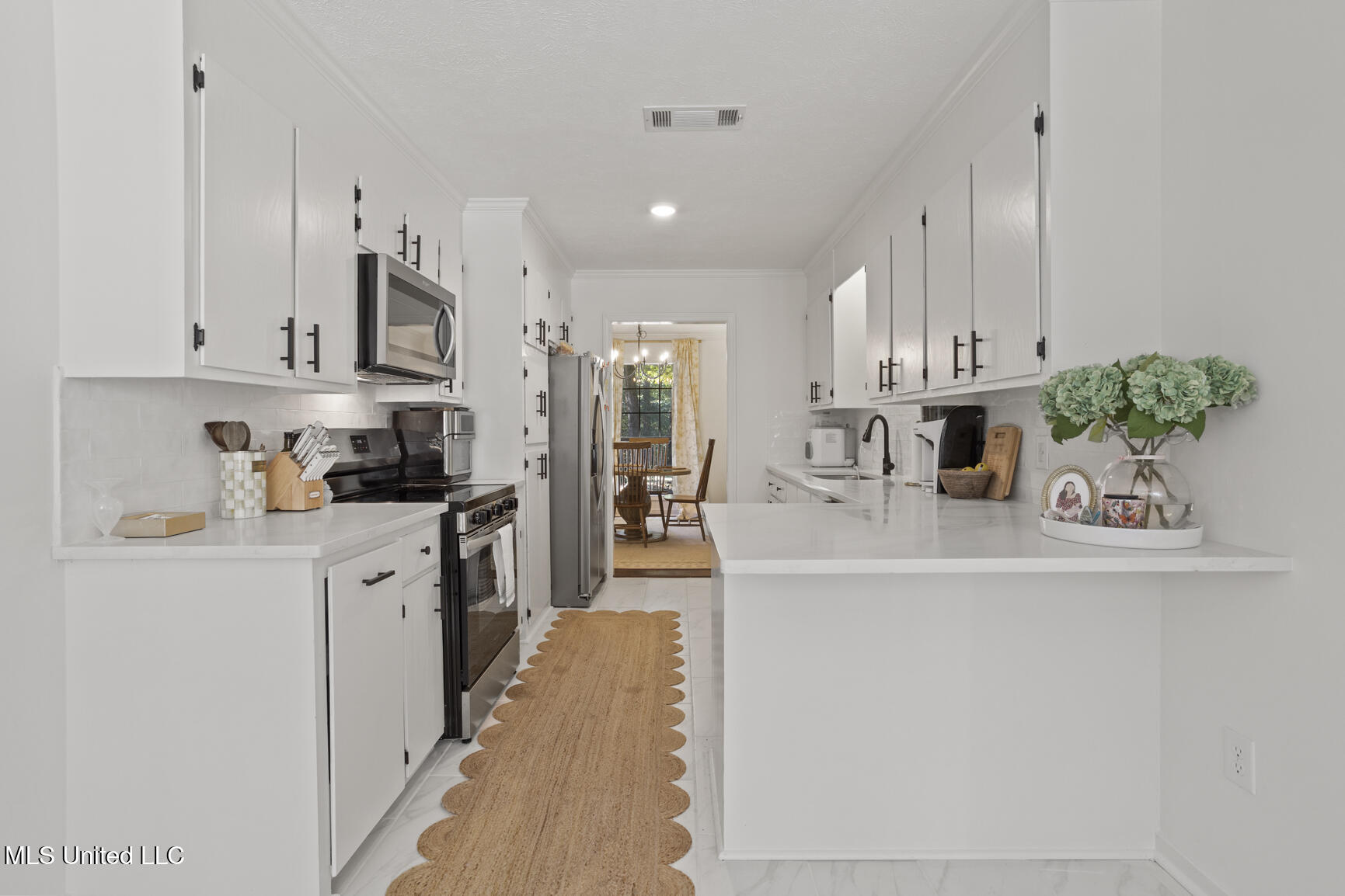 6076 Grants Ferry Road Brandon, MS 39047 - Photo 13 of 33 6076 Grants Ferry int-9