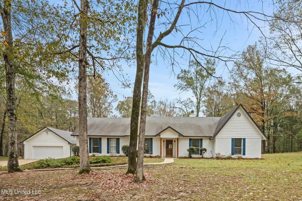 $515,000 | 6076 Grants Ferry Road, Brandon, MS 39047