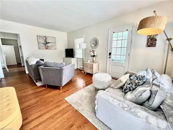 $1,800 | 1132 West Northwood Street, Greensboro, NC 27408