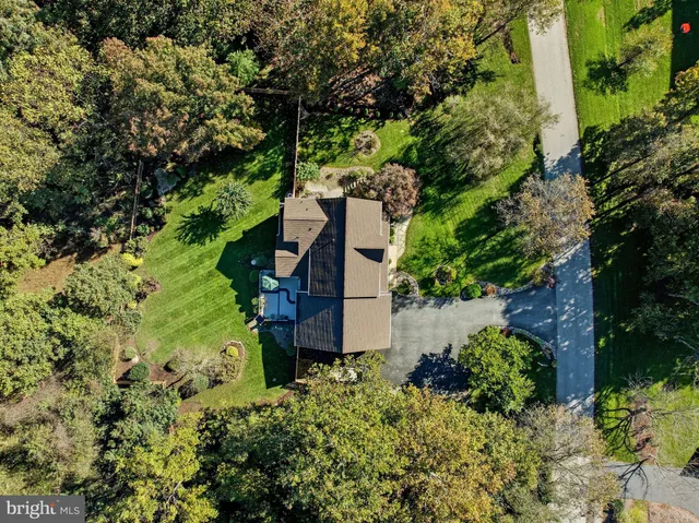 $825,000 | 7818 Lake Shore Drive, Owings, MD 20736