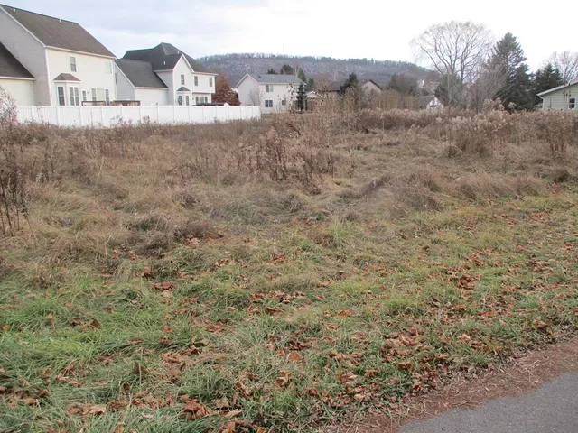 $15,000 | 140 Empire Drive, Horseheads, NY 14845