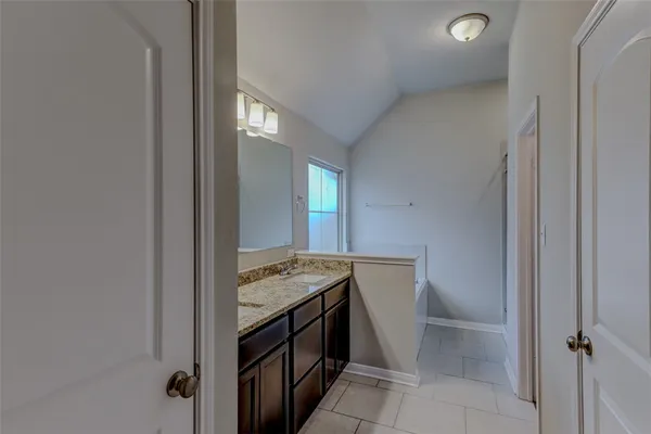 $2,275 | 2131 Markley Drive, Bryan, TX 77807