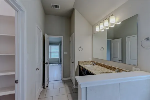 $2,275 | 2131 Markley Drive, Bryan, TX 77807