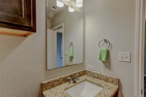 $2,275 | 2131 Markley Drive, Bryan, TX 77807