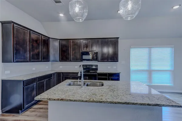 $2,275 | 2131 Markley Drive, Bryan, TX 77807