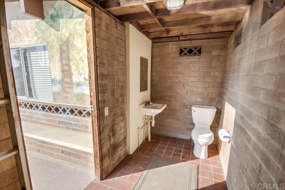 9913 Lindo Lane Lakeside, CA 92040 - Photo 49 of 53 a bathroom with a toilet and a shower