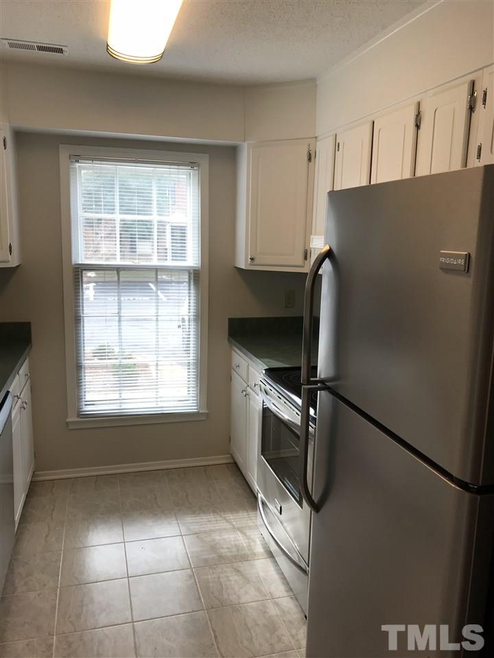 3127 Morningside Drive Raleigh, NC 27607 - Photo 6 of 13