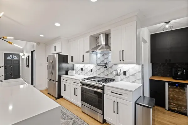 $3,000 | 3622 High Vista Drive, Dallas, TX 75234