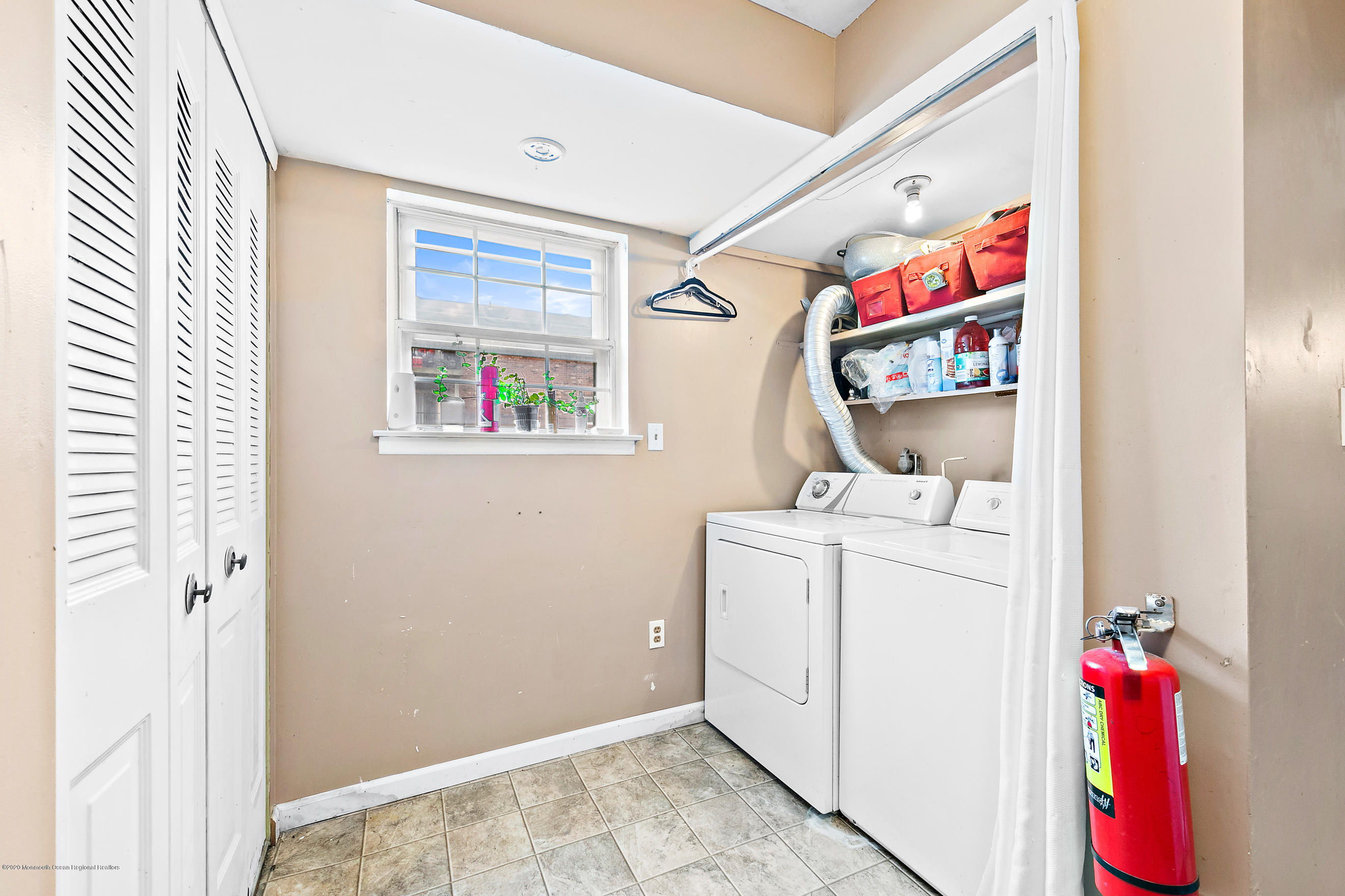238 Sawmill Road, Unit 374 Brick, NJ 08724 - Photo 7 of 12 Laundry