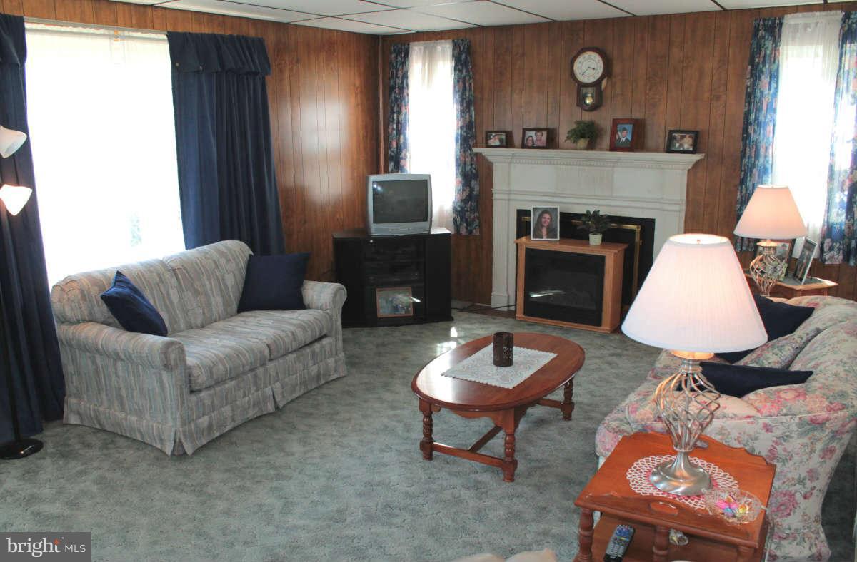 818 Medway Road Hagerstown, MD 21740 - Photo 14 of 30 Living Room with Bay Window & Fireplace