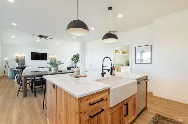 $950,000 | 23274 Stonewater Lane, Greenleaf, ID 83626