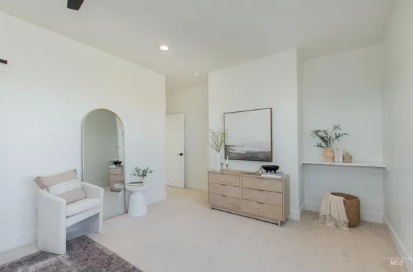 $950,000 | 23274 Stonewater Lane, Greenleaf, ID 83626