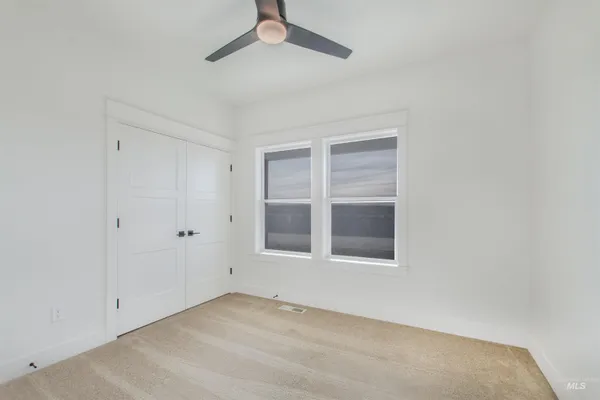 $950,000 | 23274 Stonewater Lane, Greenleaf, ID 83626