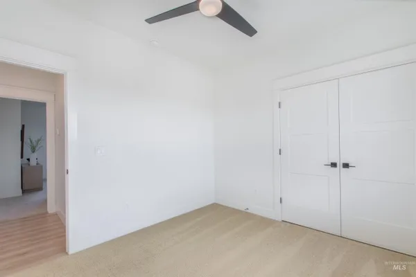 $950,000 | 23274 Stonewater Lane, Greenleaf, ID 83626