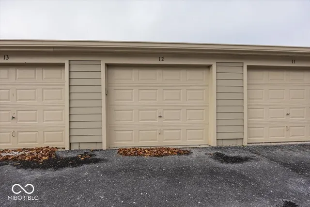 $170,000 | 8720 Yardley Court, Unit 203, Indianapolis, IN 46268