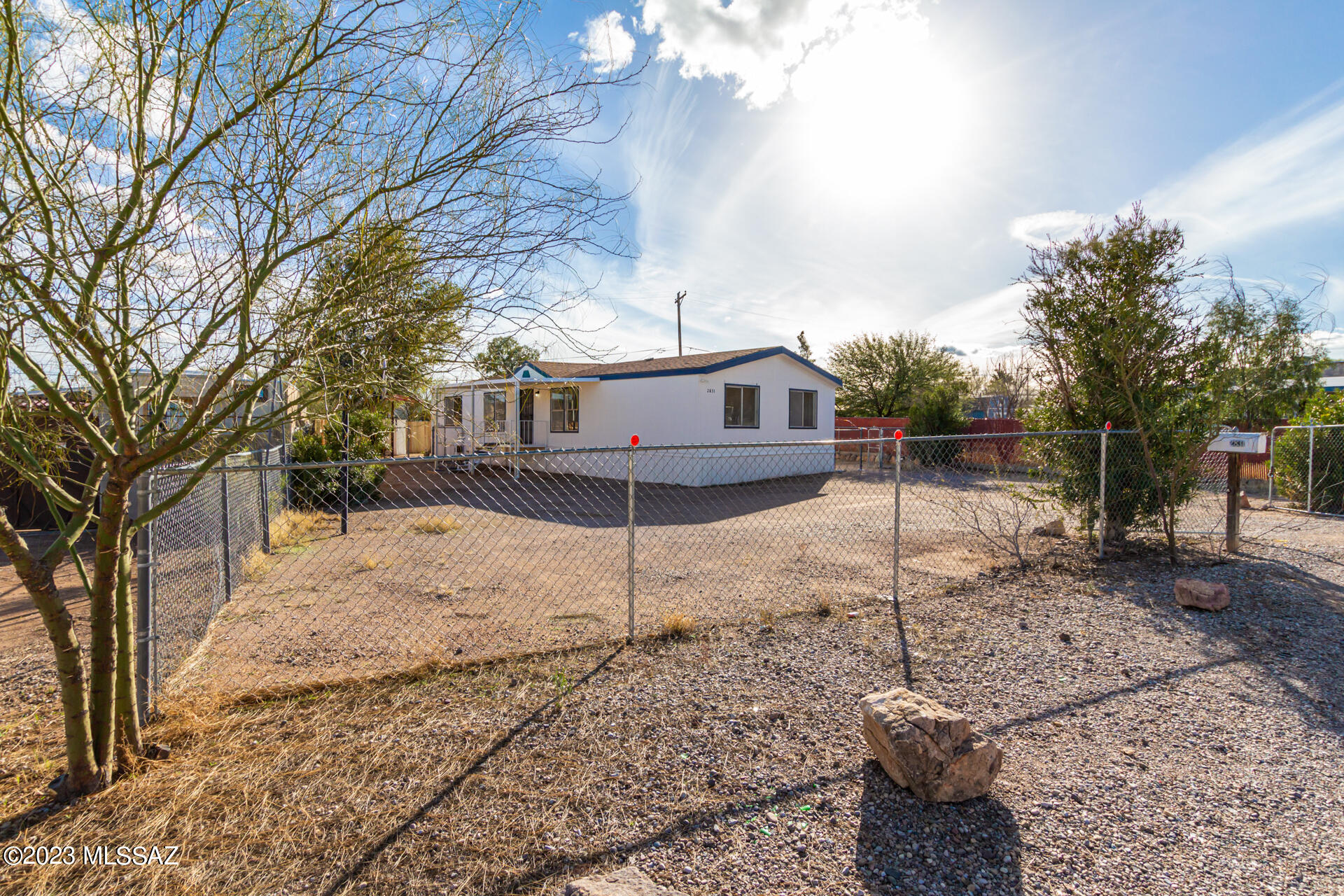 2831 West Alvaro Road Tucson, AZ 85746 - Photo 1 of 25 Gallery Image 1