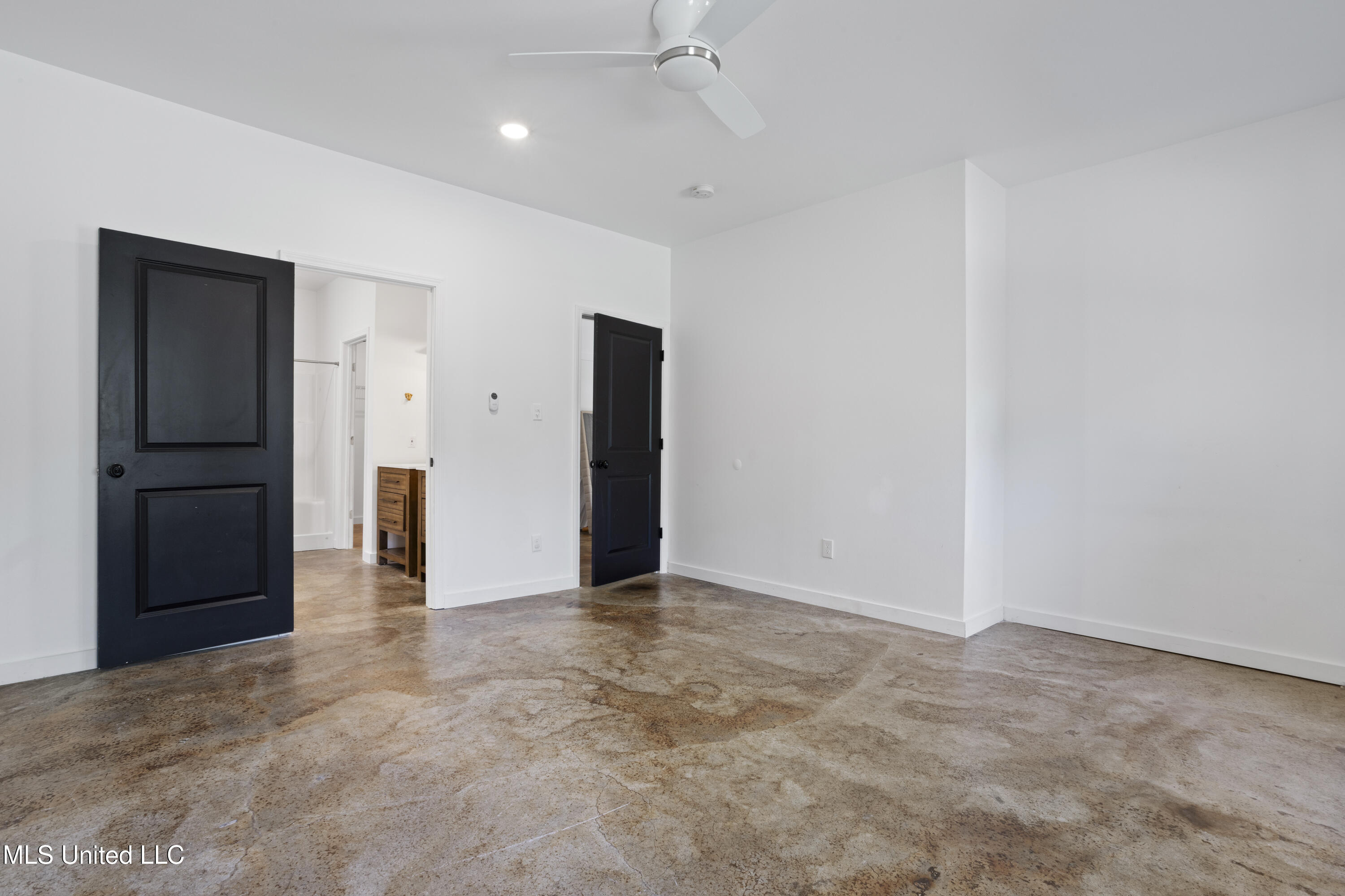 19085 East Highland Drive Saucier, MS 39574 - Photo 24 of 45 0022