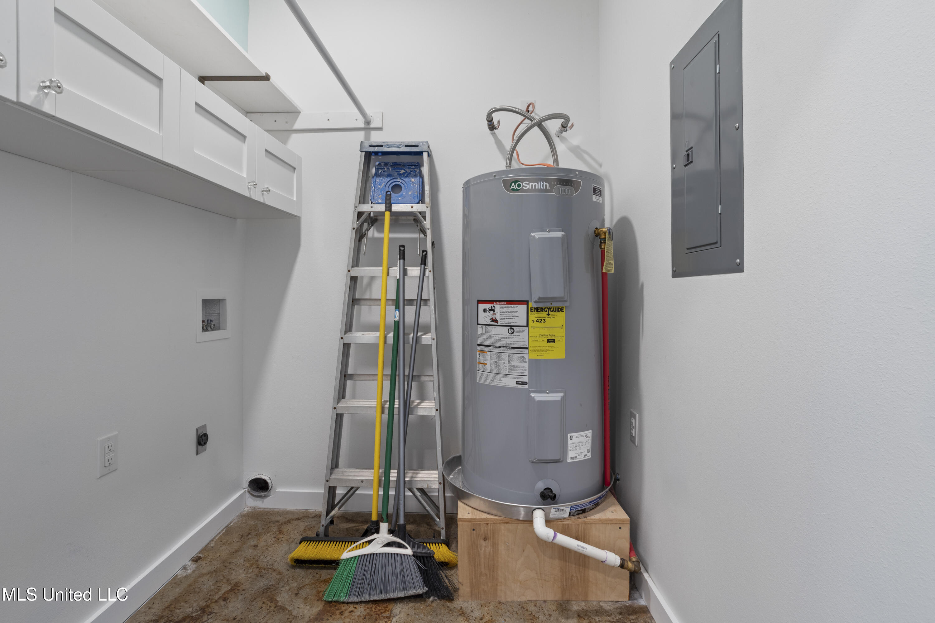 19085 East Highland Drive Saucier, MS 39574 - Photo 35 of 45 0033