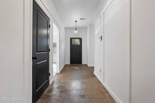 $385,000 | 19085 East Highland Drive, Saucier, MS 39574