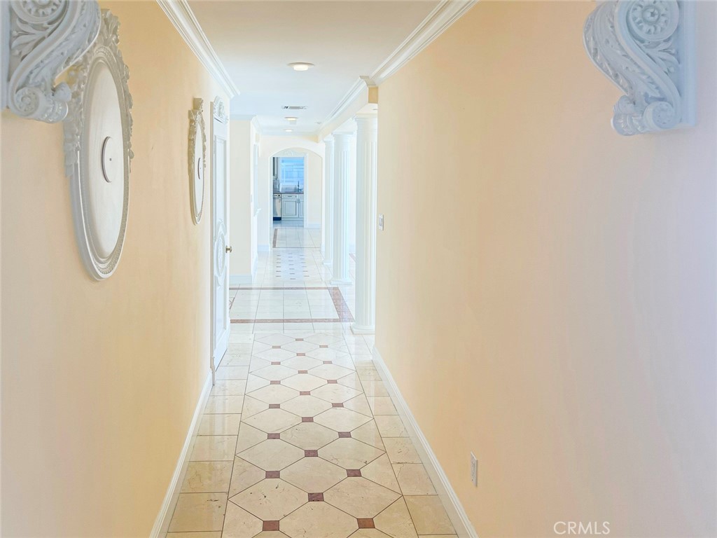 1981 Deermont Road Glendale, CA 91207 - Photo 22 of 49 a bathroom with a shower