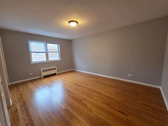 $2,200 | 2611 West Fitch Avenue, Unit 2W, Chicago, IL 60645