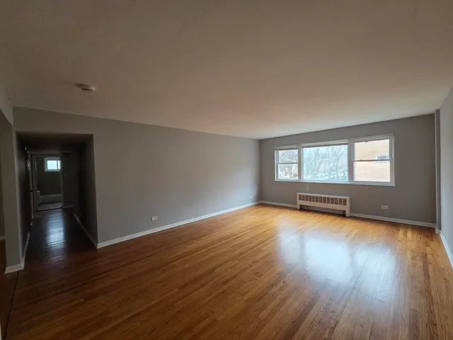 $2,200 | 2611 West Fitch Avenue, Unit 2W, Chicago, IL 60645