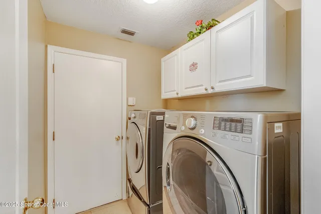 a view of washer and dryer