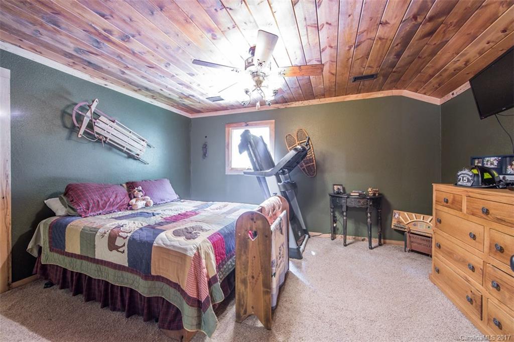 286 Colony Road, Unit 5/6 Hendersonville, NC 28792 - Photo 20 of 24