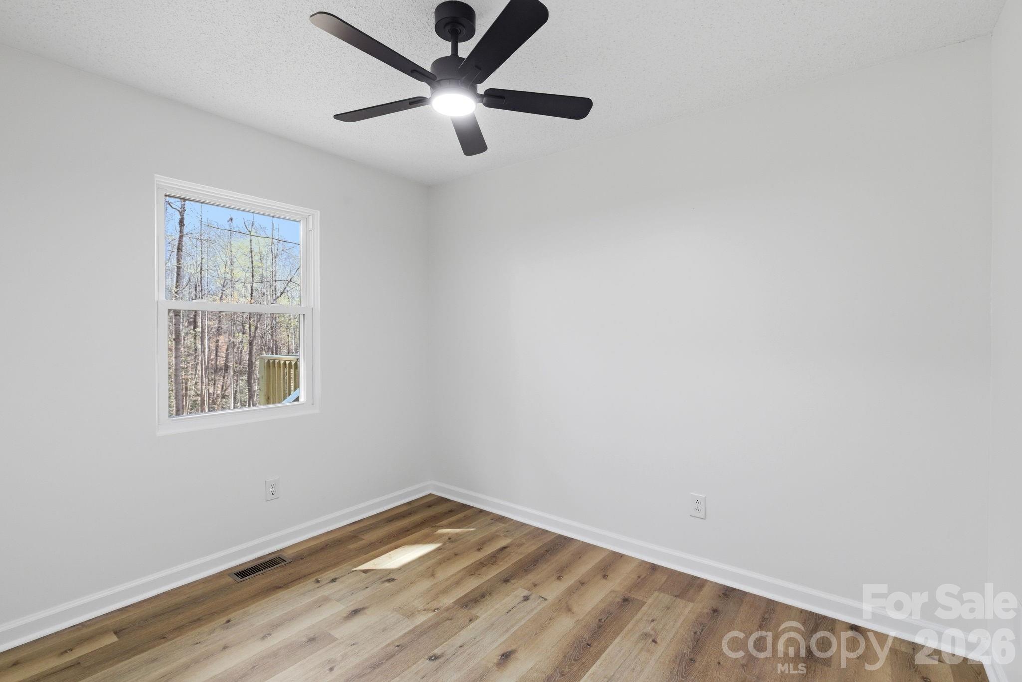 4515 Rudisill Street Hickory, NC 28602 - Photo 17 of 29